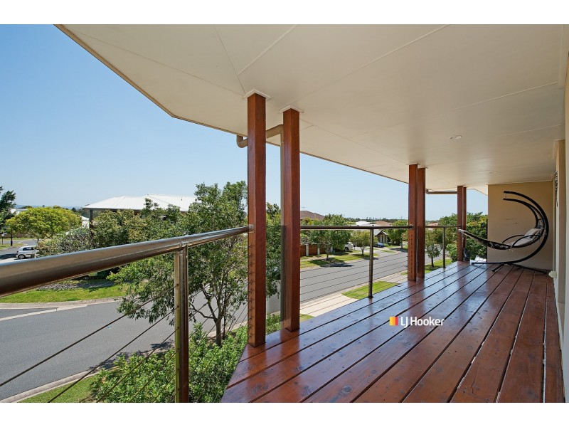 8 Marsh Parade, North Lakes QLD 4509