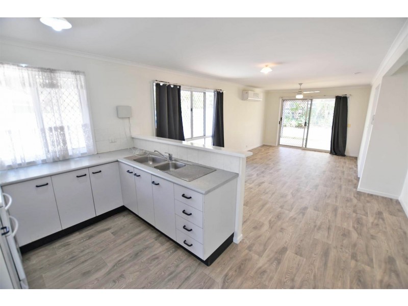 7 Barr Court, Murrumba Downs QLD 4503
