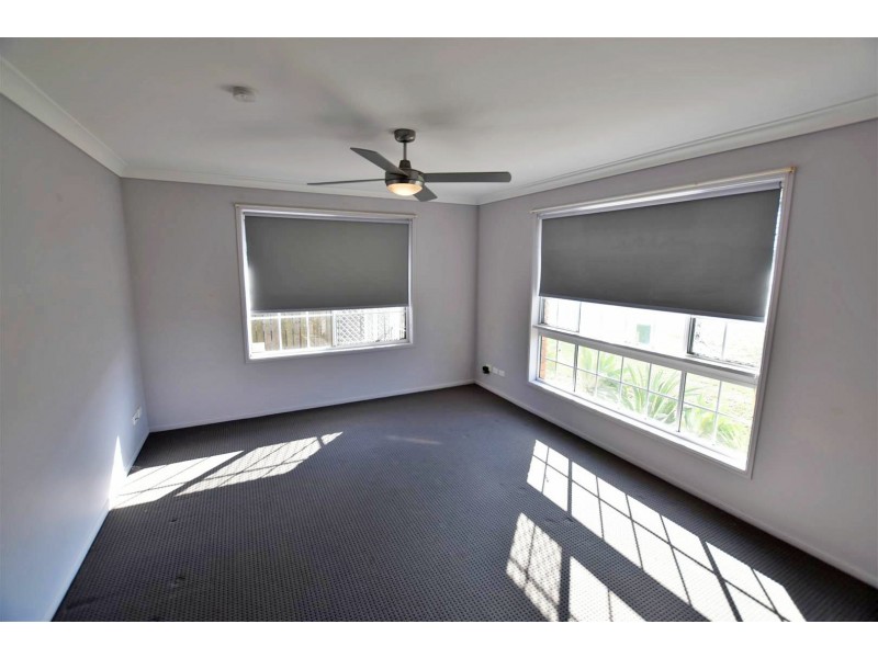12 Blatchford Drive, Murrumba Downs QLD 4503
