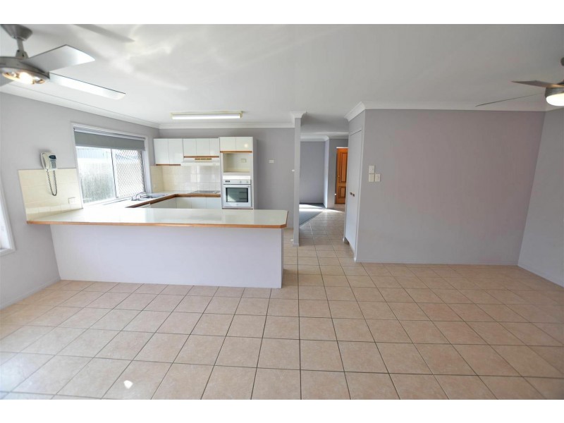 12 Blatchford Drive, Murrumba Downs QLD 4503