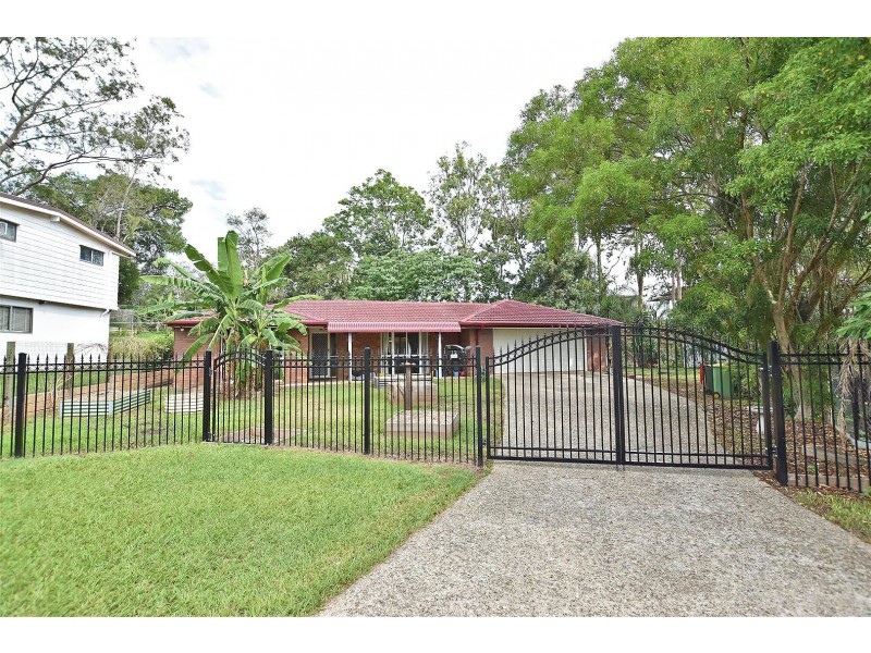 12 Victoria Court, Petrie QLD 4502