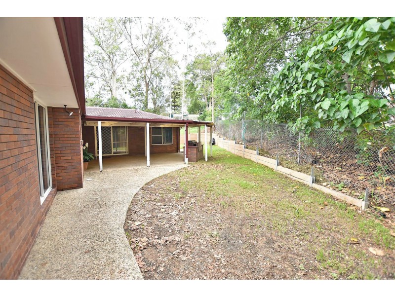 12 Victoria Court, Petrie QLD 4502