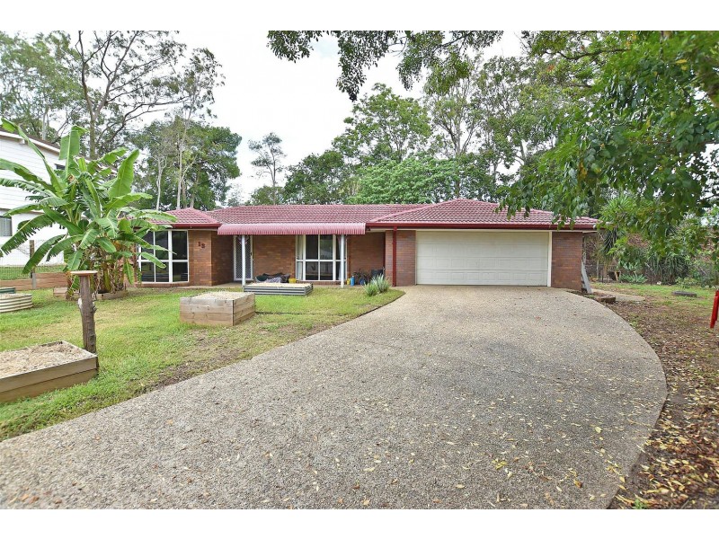 12 Victoria Court, Petrie QLD 4502