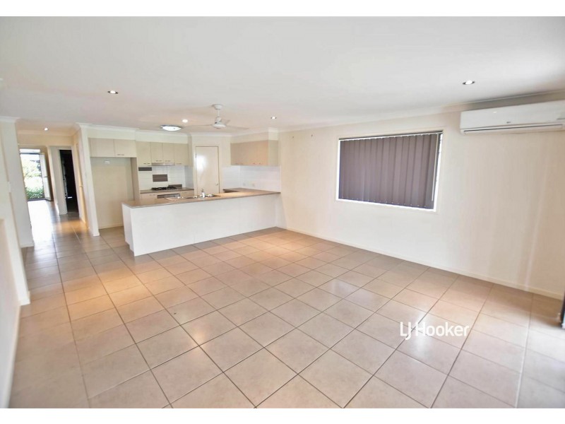 14 Lomond Street, North Lakes QLD 4509