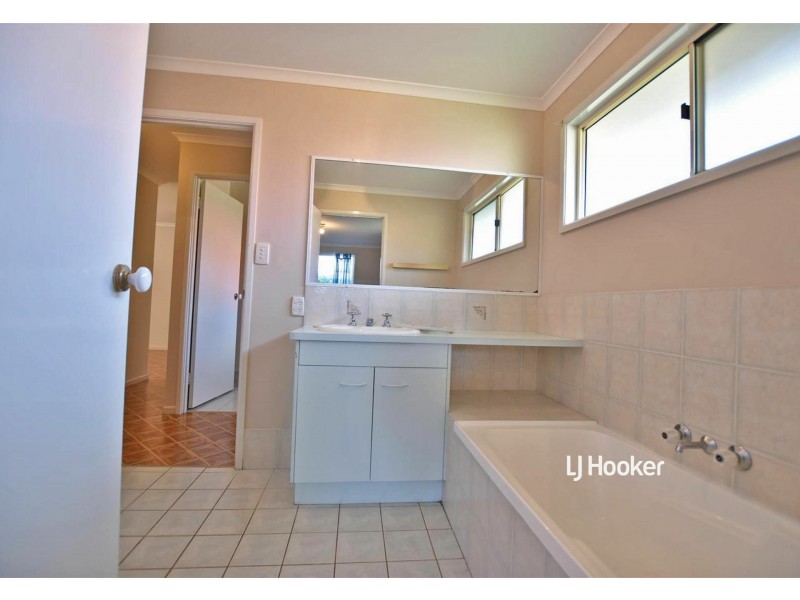 15 Wattlebrush Court, Murrumba Downs QLD 4503