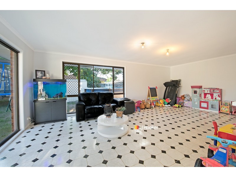 31 Johnson Street, Kallangur QLD 4503