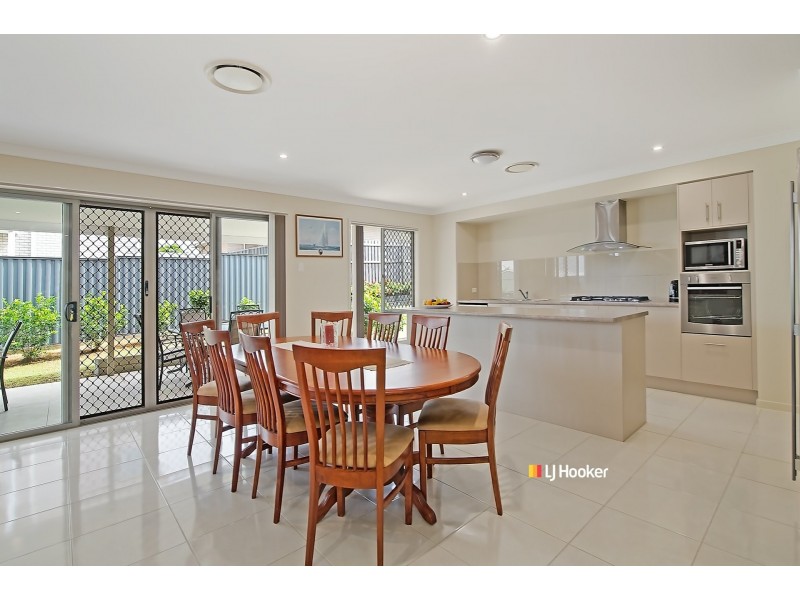 8 Zephyr Street, Griffin QLD 4503