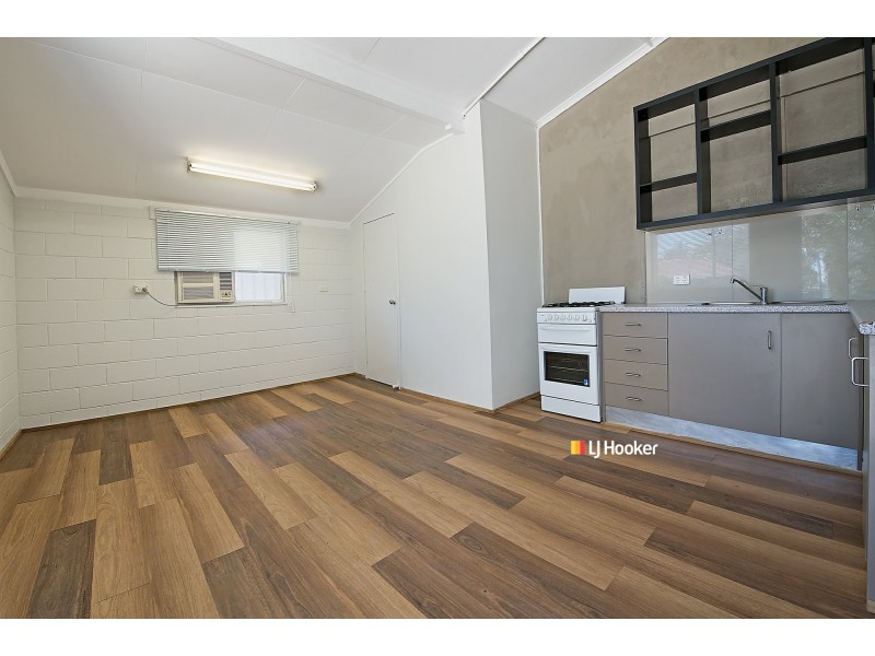 182 School Road, Kallangur QLD 4503