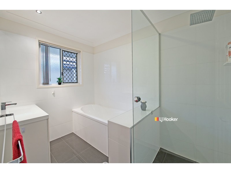 4 Vine Crescent, Mango Hill QLD 4509