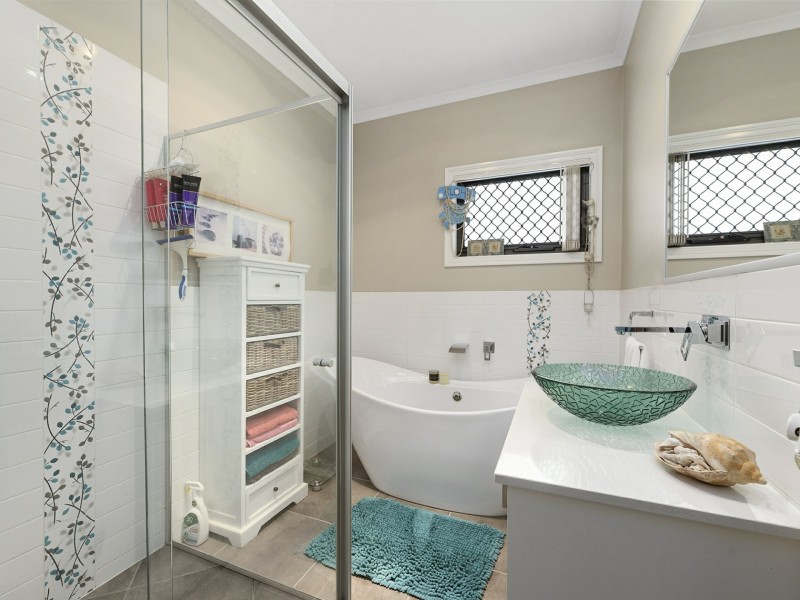 70 Marmoset Circuit, Dakabin QLD 4503