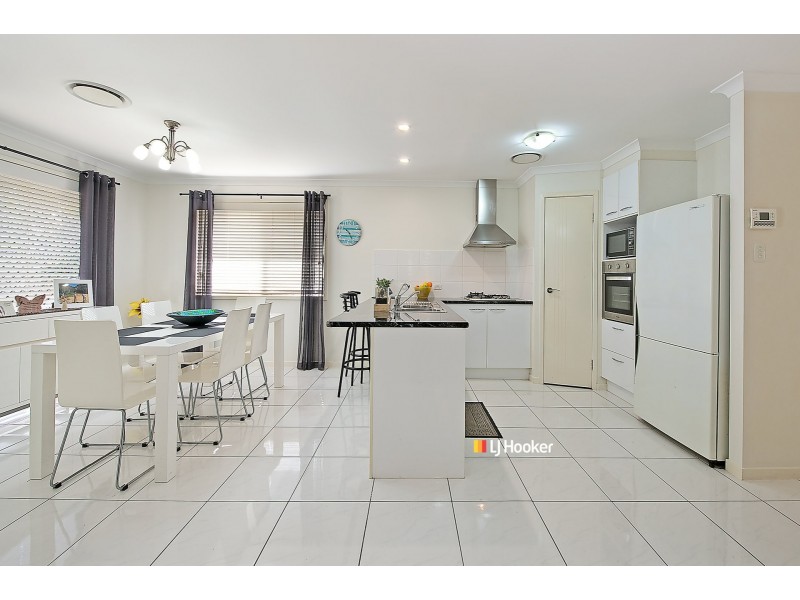 30 Miers Crescent, Murrumba Downs QLD 4503