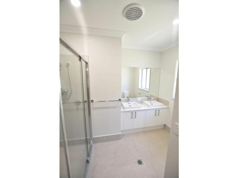 13 Kelsall Street, Mango Hill QLD 4509