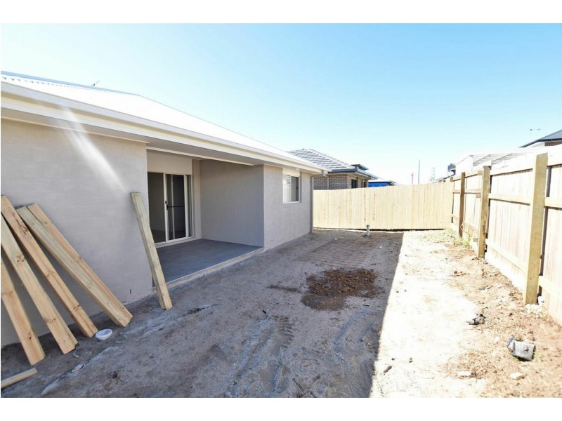 13 Kelsall Street, Mango Hill QLD 4509