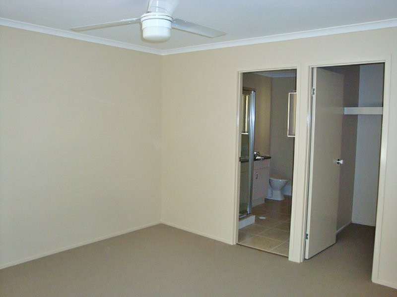 4A Tylah Street, Kallangur QLD 4503