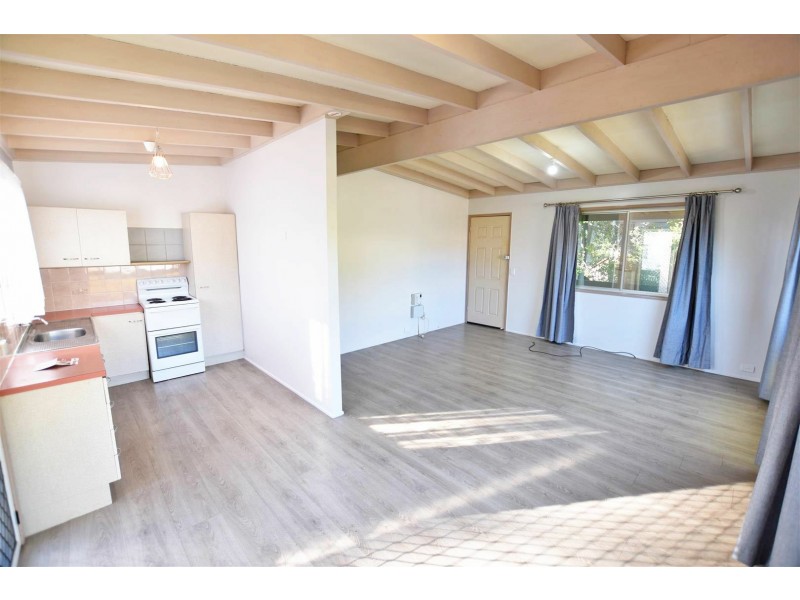 11 Melinda Street, Kallangur QLD 4503