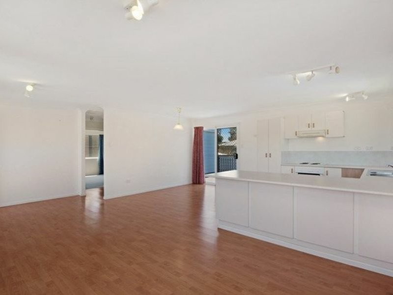 557 Anzac Avenue, Rothwell QLD 4022
