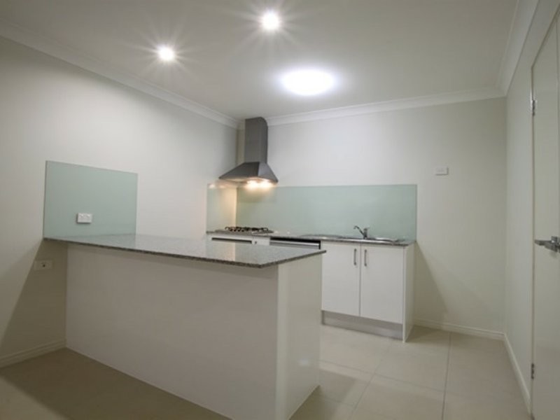 Unit 2/3 Apache Street, Dakabin QLD 4503