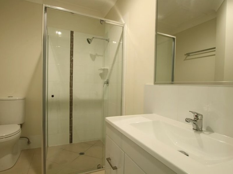 Unit 2/3 Apache Street, Dakabin QLD 4503