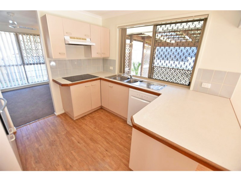 5 Fontenay Court, Petrie QLD 4502