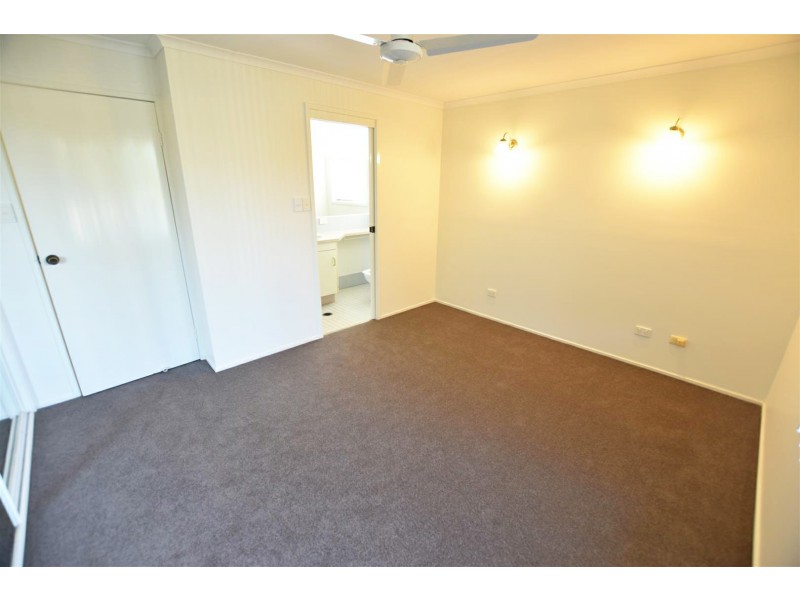 5 Fontenay Court, Petrie QLD 4502