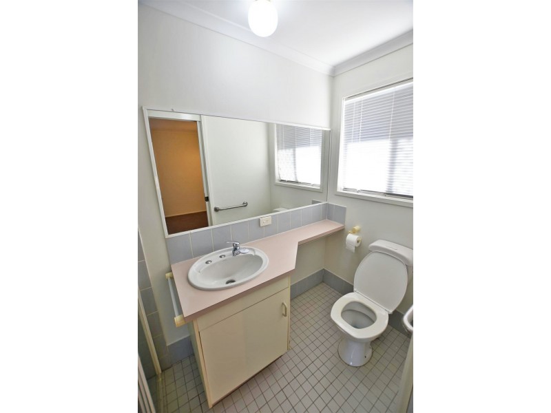 5 Fontenay Court, Petrie QLD 4502