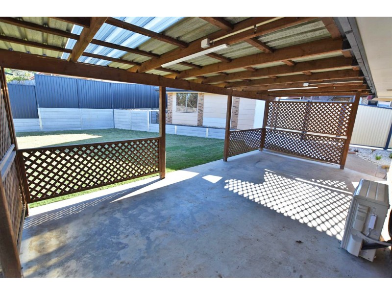 5 Fontenay Court, Petrie QLD 4502