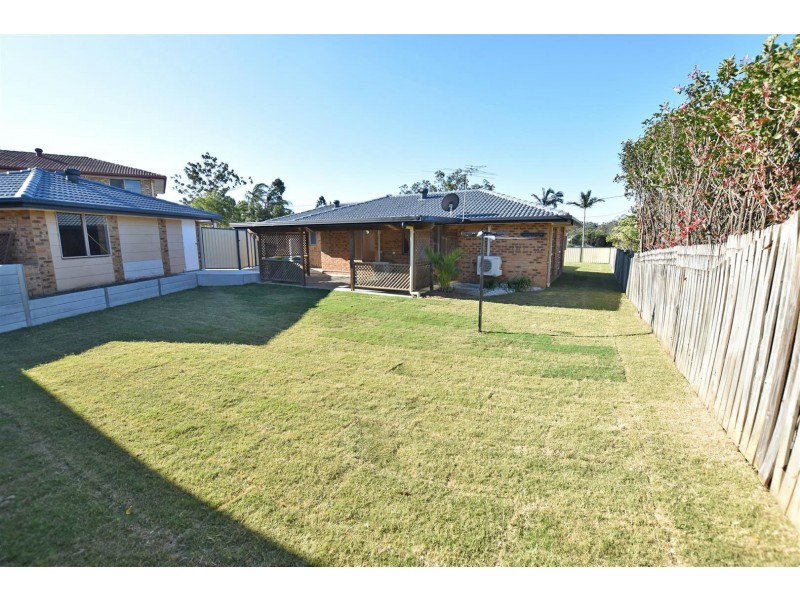 5 Fontenay Court, Petrie QLD 4502