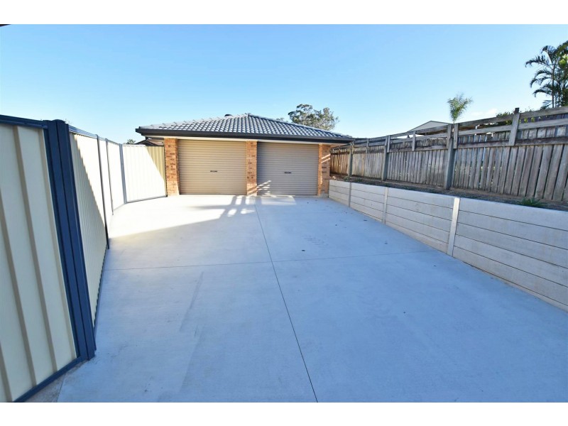 5 Fontenay Court, Petrie QLD 4502