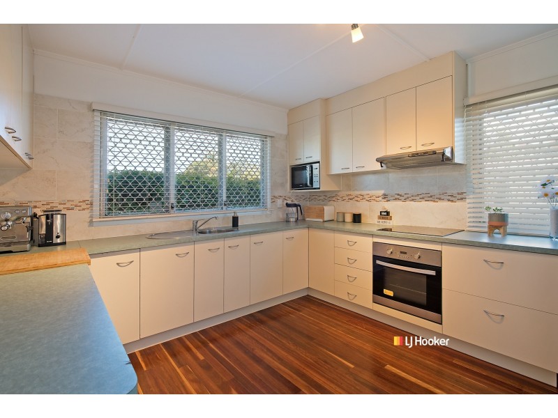 37 Andrew Street, Kallangur QLD 4503