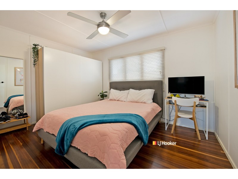 37 Andrew Street, Kallangur QLD 4503