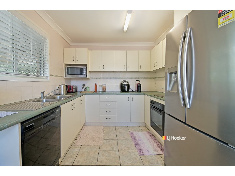 60 Wattle Street, Kallangur QLD 4503