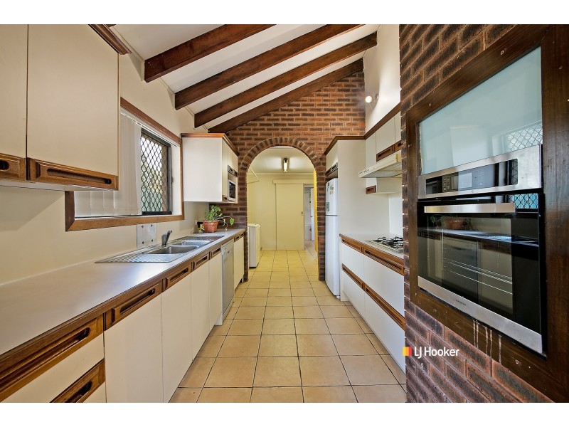 67 Beeville Road, Petrie QLD 4502