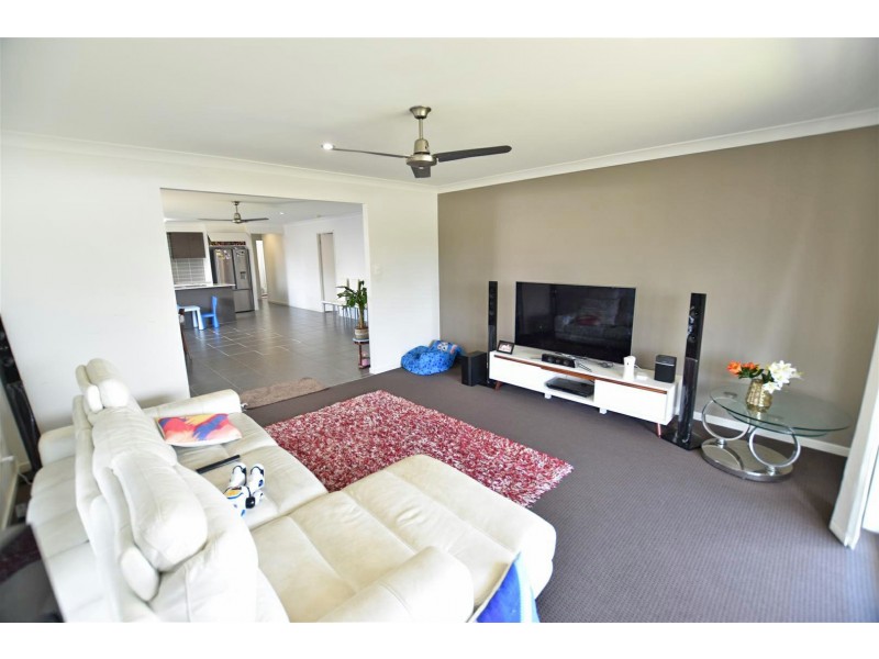 21 Sullivan Street, Dakabin QLD 4503