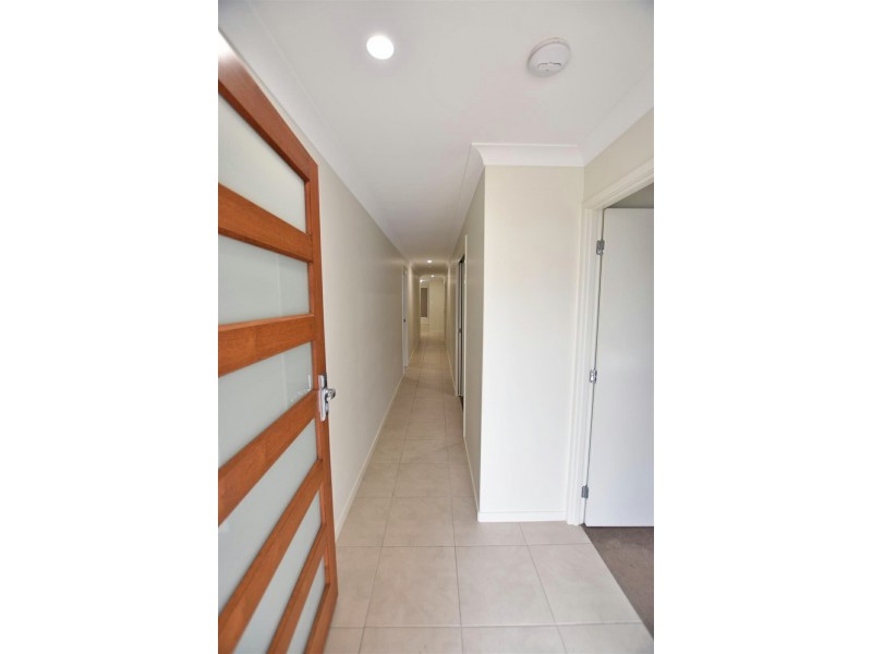 43 Birkdale Circuit, North Lakes QLD 4509
