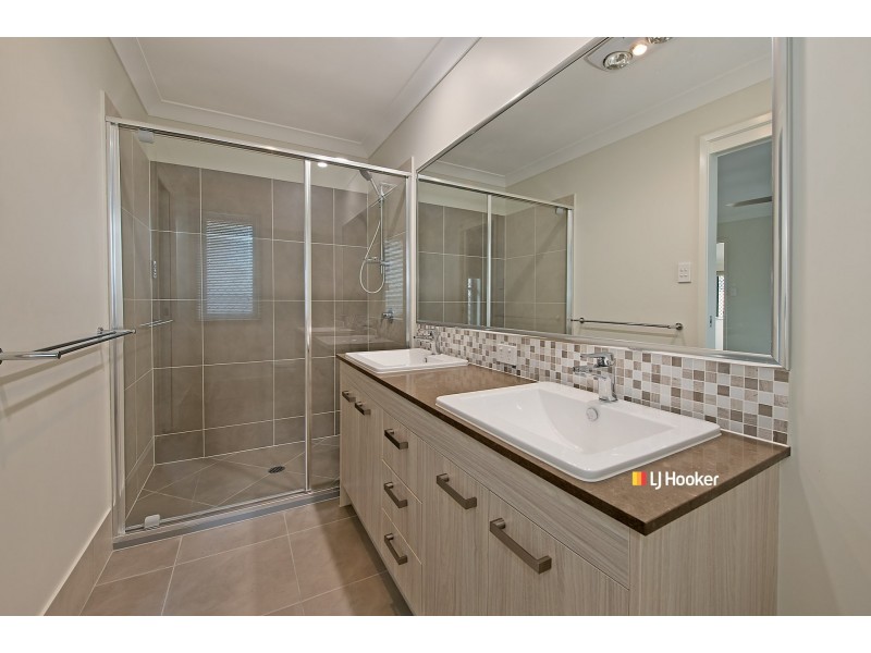 43 Birkdale Circuit, North Lakes QLD 4509