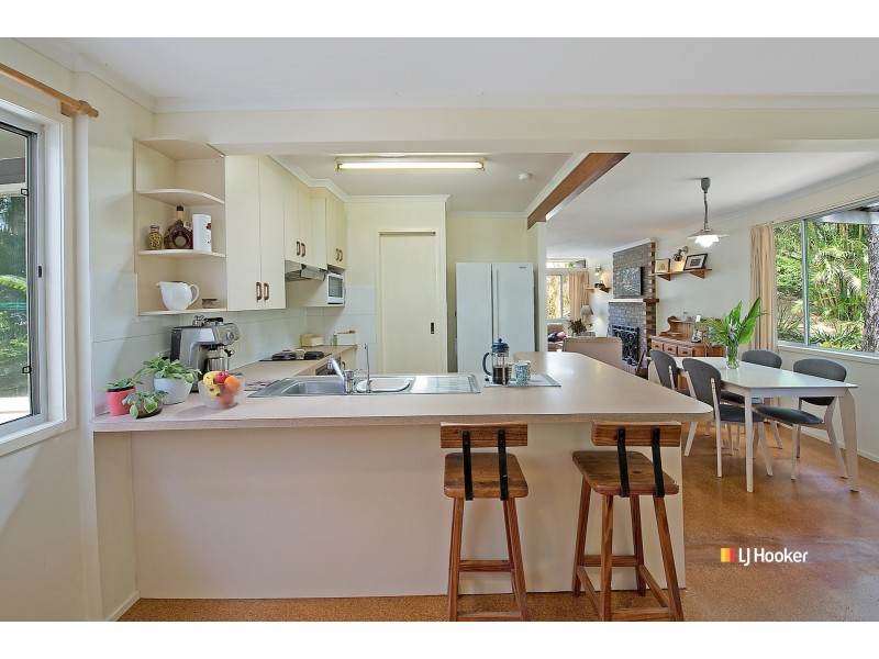 14 Mona Vale Way, Petrie QLD 4502