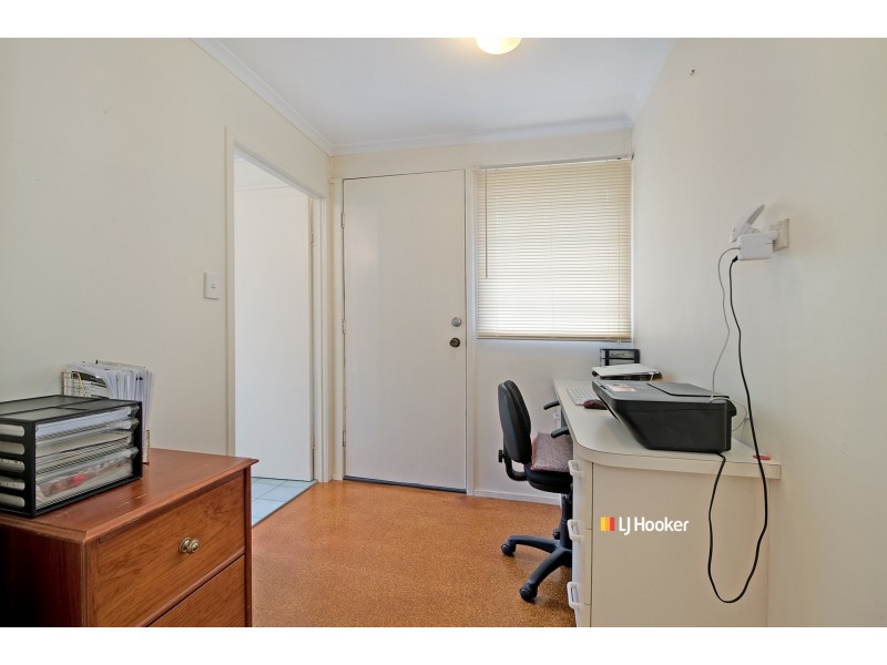 14 Mona Vale Way, Petrie QLD 4502