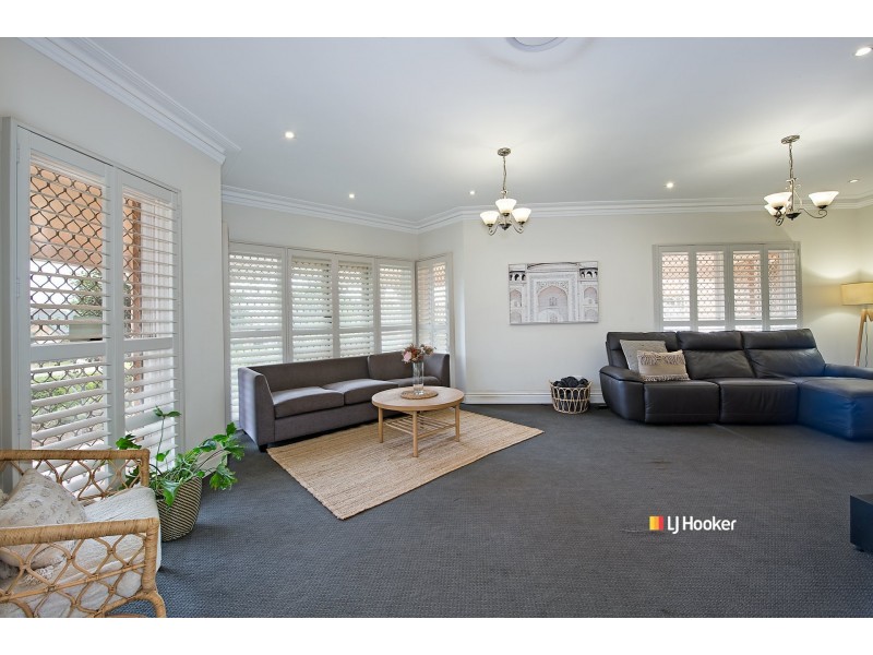 1 Winchcombe Avenue, Murrumba Downs QLD 4503