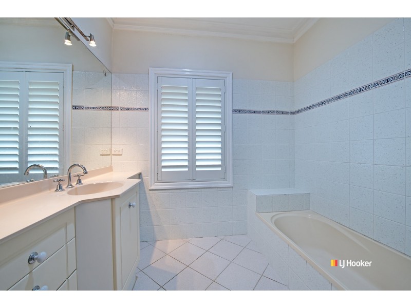 1 Winchcombe Avenue, Murrumba Downs QLD 4503