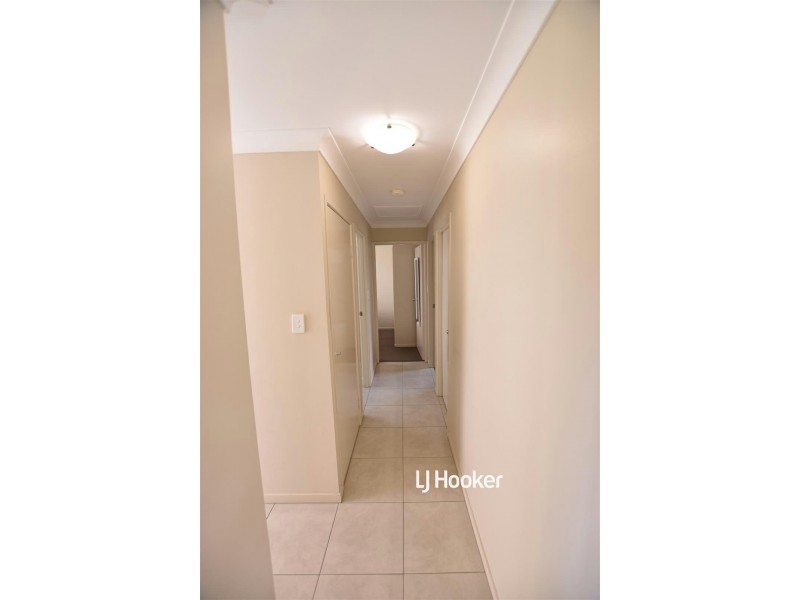 Unit 1/16 Baines Street, Kallangur QLD 4503