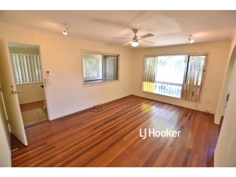 8 Somerset Street, Kallangur QLD 4503