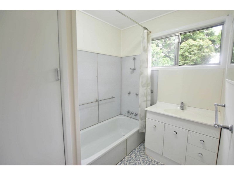 13 Somerset Street, Kallangur QLD 4503