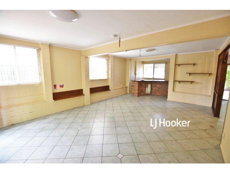 15 Campbell Street, Kallangur QLD 4503