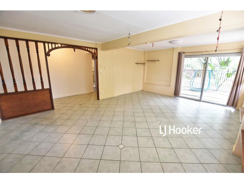 15 Campbell Street, Kallangur QLD 4503