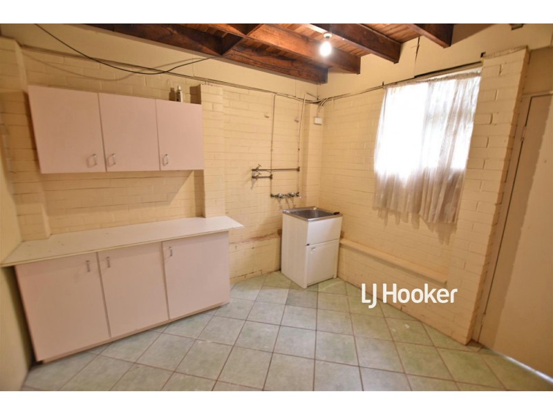 15 Campbell Street, Kallangur QLD 4503