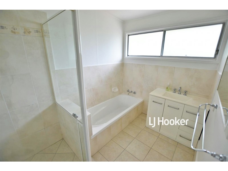 15 Campbell Street, Kallangur QLD 4503