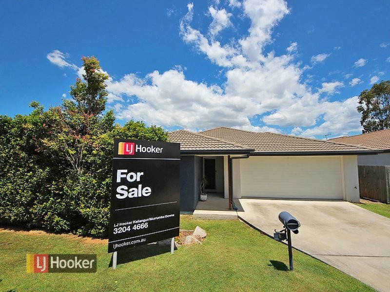 8 Brimstone Court, Kallangur QLD 4503