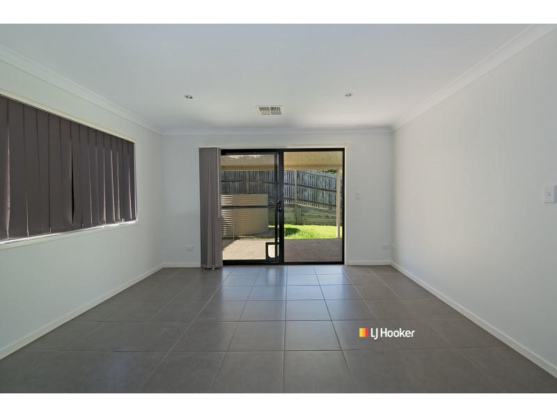 5 Cathy Way, Kallangur QLD 4503