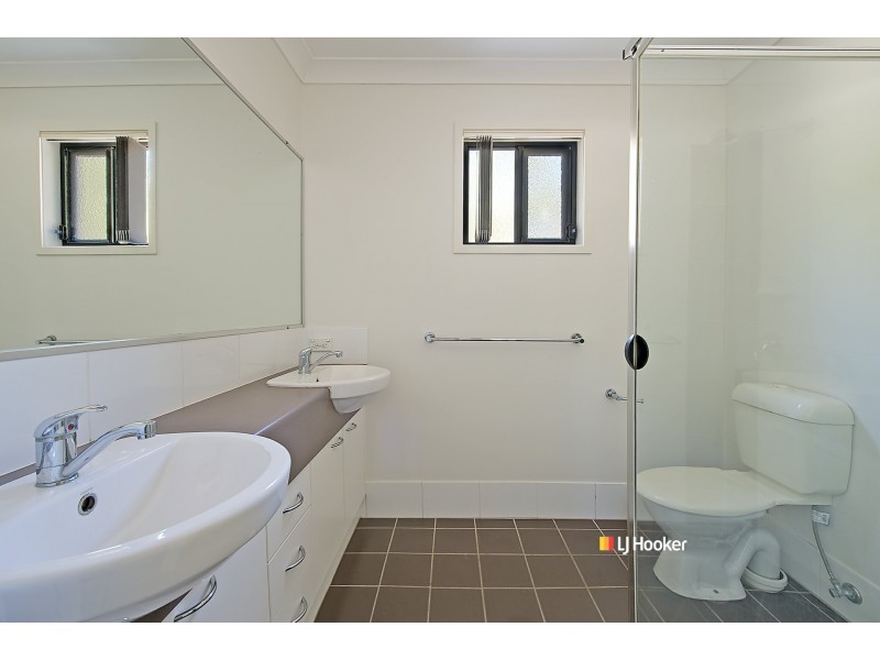 5 Cathy Way, Kallangur QLD 4503