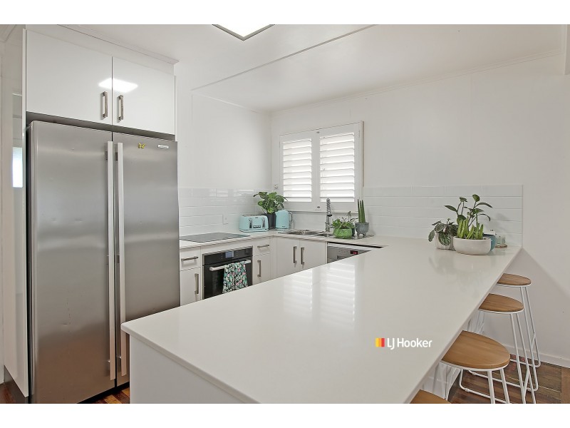 8 Andrew Street, Kallangur QLD 4503